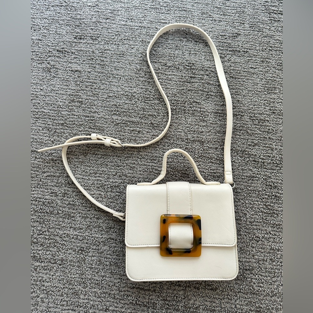 NWOT - Small Cream Summer Bag